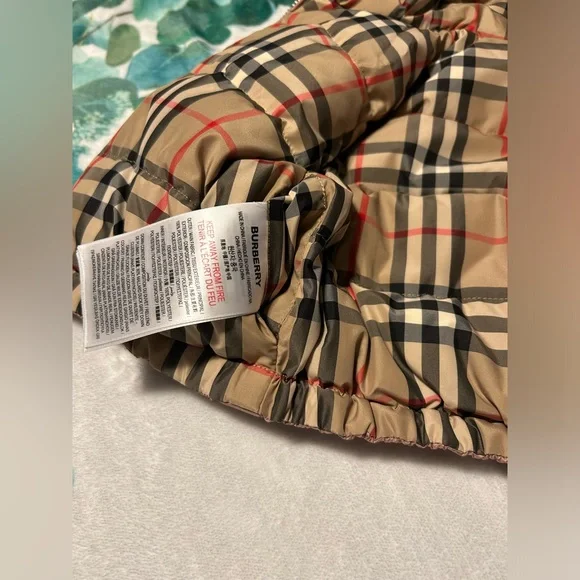 Baby Burberry London England Puffer Coat 6M Lavender Pink - Picture 4 of 8